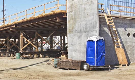 workers' rest area equipped with portable toilets for added convenience